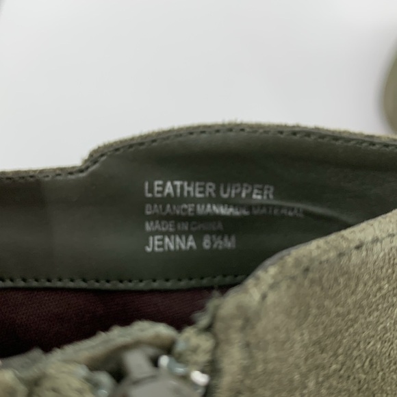 Violet & Red Jenna suede leather ankle boot olive green heel shoe bootie new 8.5 - Picture 6 of 6